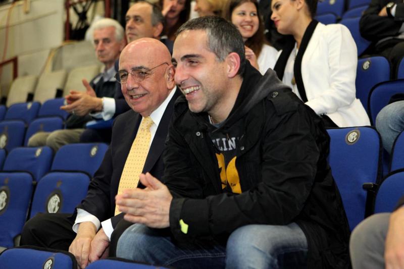 Milan, Galliani: “Ranocchia va allo Sampdoria. Mentre El Ghazi…” Milan, Galliani: “Ranocchia va allo Sampdoria. Mentre El Ghazi…”