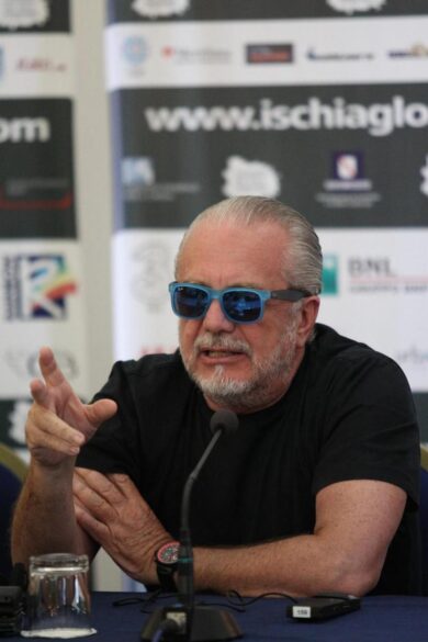 Napoli, De Laurentiis collera con la giornalista. Poi le scuse. VIDEO