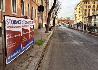 “Storace imbratta la città”. L’accusa. #torneràpulita, l’hashtag diventa futuribile