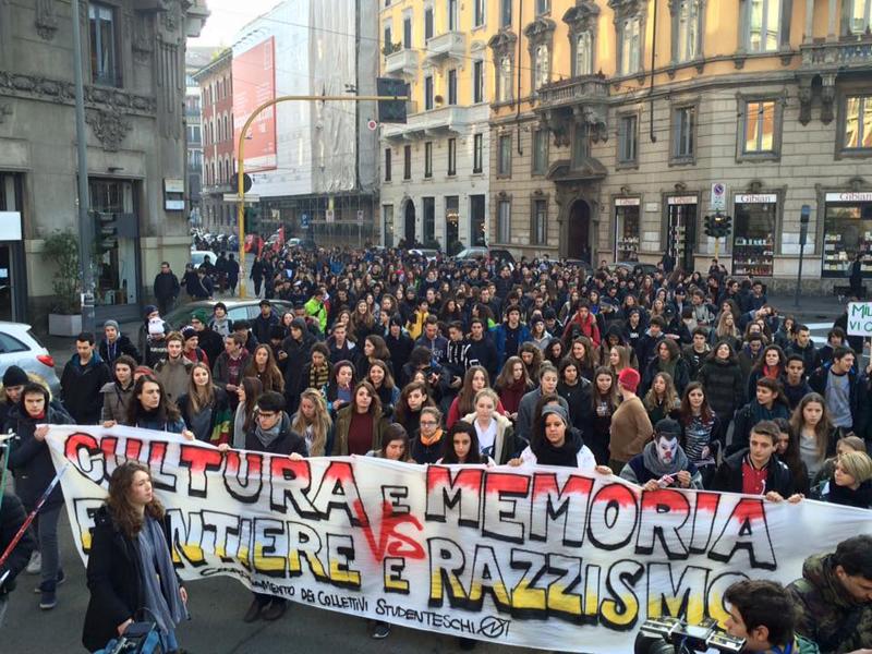 Studenti in corteo contro Salvini e Le Pen. FOTO Studenti in corteo contro Salvini e Le Pen. FOTO