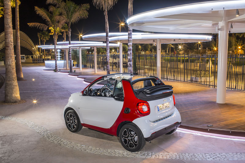 Smart fortwo cabrio, inconfondibilmente Smart Smart fortwo cabrio, inconfondibilmente Smart
