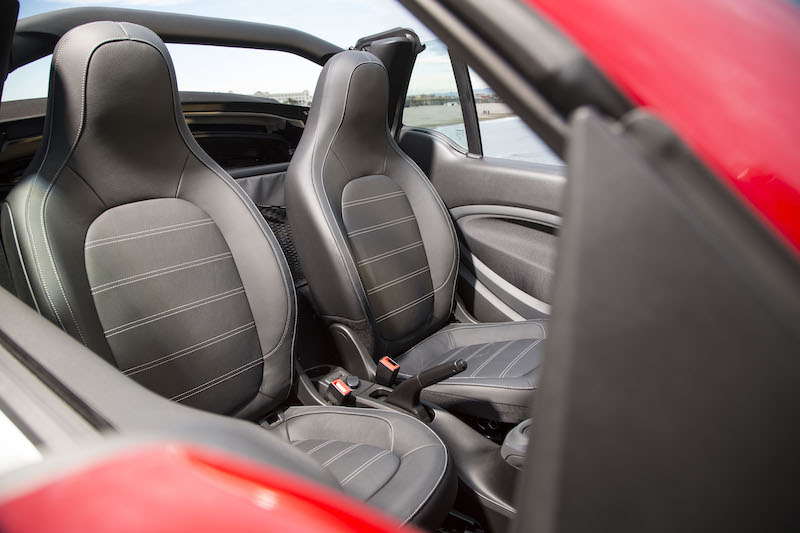 Smart fortwo cabrio, inconfondibilmente Smart Smart fortwo cabrio, inconfondibilmente Smart