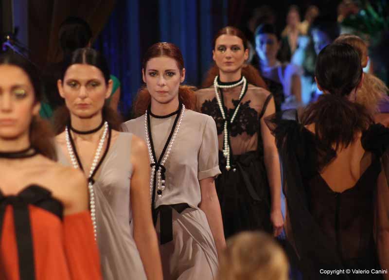 La nuova rivoluzione della donna. Altaroma: da rampante a sorniona La nuova rivoluzione della donna. Altaroma: da rampante a sorniona