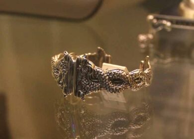 La nuova rivoluzione della donna. Altaroma: da rampante a sorniona