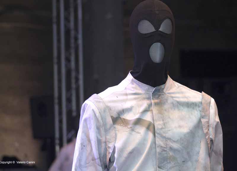 Con Balestra la donna torna dea. L’altamoda è nel nome di Atena Con Balestra la donna torna dea. L’altamoda è nel nome di Atena