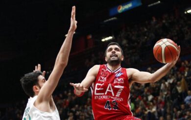 Kalnietis e Simon non bastano: Olimpia Milano perde in casa dopo 3 anni