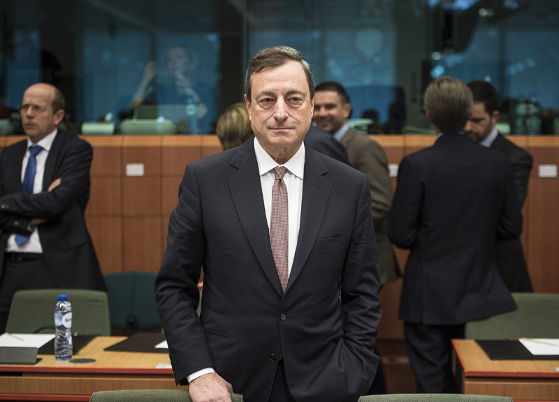 Draghi: “Ripresa debole. La Bce interviene a marzo” Draghi: “Ripresa debole. La Bce interviene a marzo”