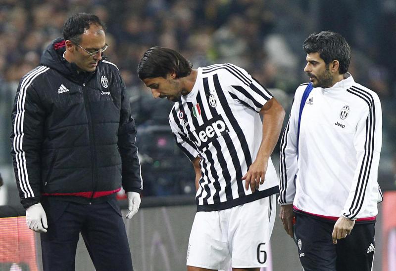 Juventus, Khedira ancora out: “Lesione all’adduttore della coscia”