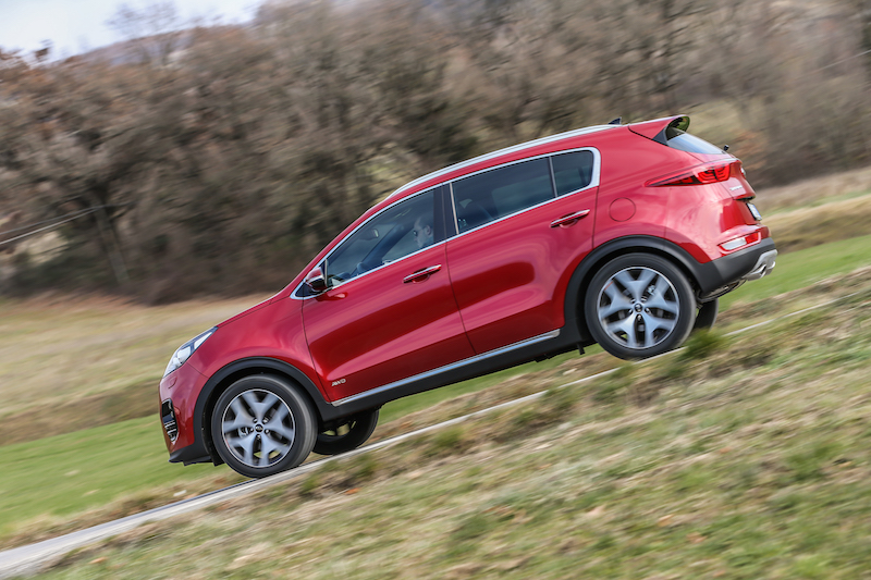 Nuovo Kia Sportage: il SUV dal look inconfondibile Nuovo Kia Sportage: il SUV dal look inconfondibile