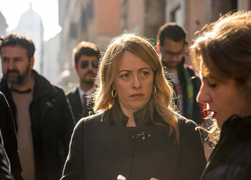 Elezioni a Roma, la Meloni fa melina. Bertolaso in freezer, il centrodestra caos Elezioni a Roma, la Meloni fa melina. Bertolaso in freezer, il centrodestra caos