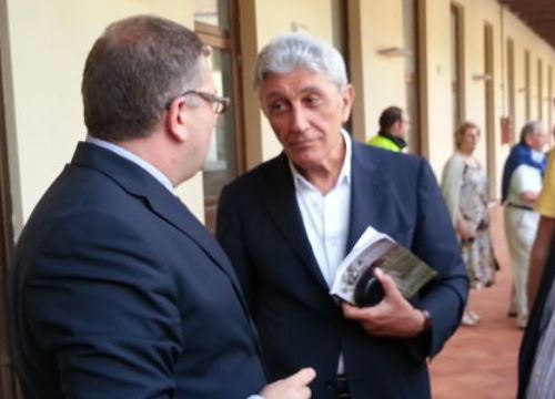 Napoli, primarie Pd: c’è la “bomba Bassolino”. Fuori Ranieri Napoli, primarie Pd: c’è la “bomba Bassolino”. Fuori Ranieri