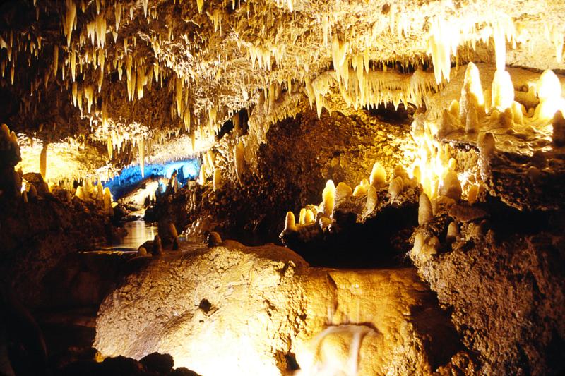 Barbados festeggia i 50 anni d’indipendenza. Sconti sui viaggi Barbados festeggia i 50 anni d’indipendenza. Sconti sui viaggi