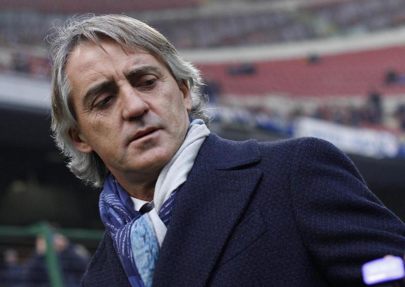 Inter, Mancini veleno sugli arbitri: allenatori espulsi solo in Italia Inter, Mancini veleno sugli arbitri: allenatori espulsi solo in Italia