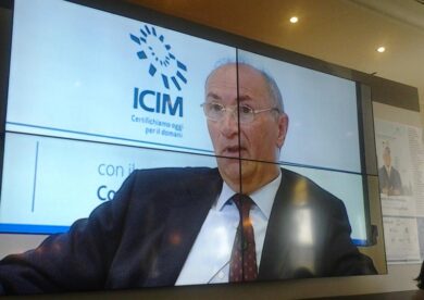 UniCredit, rumors: Ghizzoni presidente. LCdM fa il Ponzio Pilato