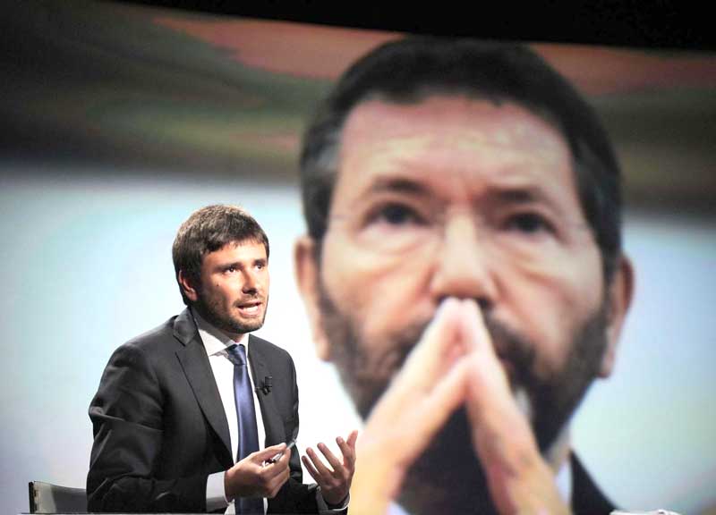 “Il Vaticano pagherà i debiti di Roma”. Di Battista – Pd, scontro a carte bollate “Il Vaticano pagherà i debiti di Roma”. Di Battista – Pd, scontro a carte bollate