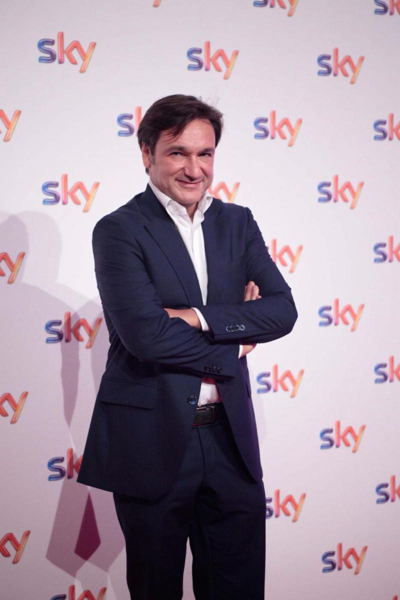 Sky Sport, Caressa lascia la direzione e torna alle telecronache. E… Sky Sport, Caressa lascia la direzione e torna alle telecronache. E…