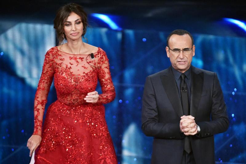 Sanremo, seconda serata da record. Gli ascolti più alti dal 2005 Sanremo, seconda serata da record. Gli ascolti più alti dal 2005