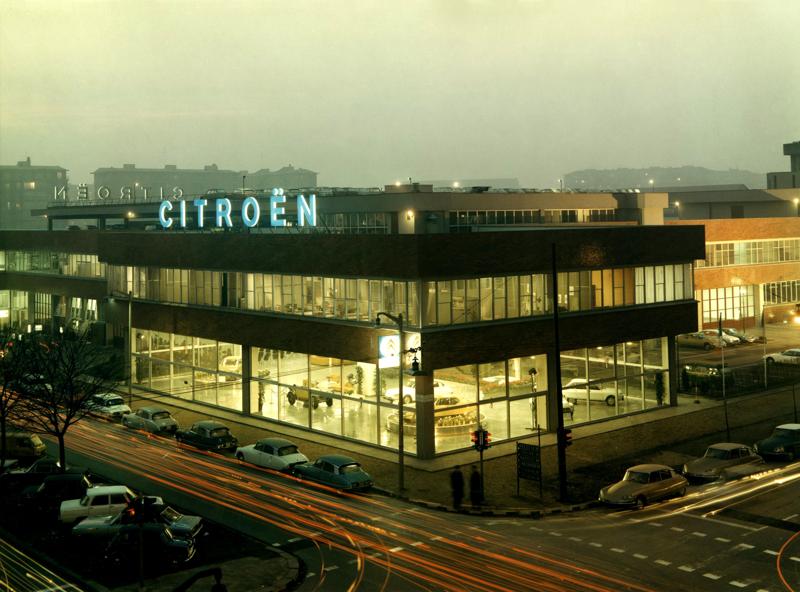 Citroen: 100 anni di storia a Milano