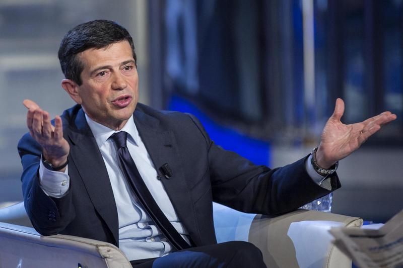 Lupi: “Parisi saprà tenere insieme Ncd e Lega” Lupi: “Parisi saprà tenere insieme Ncd e Lega”