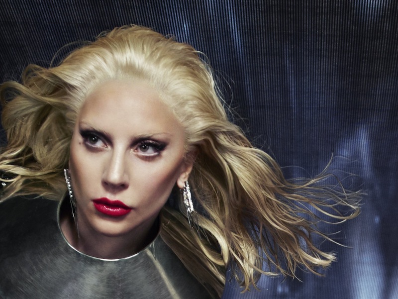 Intel con Lady Gaga: la tecnologia sul palco dei Grammy