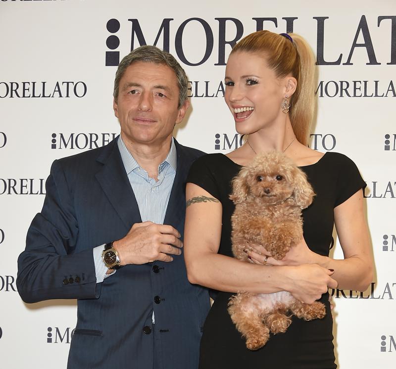 Michelle Hunziker al posto di Irina Shayk e Bar Refaeli per… Michelle Hunziker al posto di Irina Shayk e Bar Refaeli per…