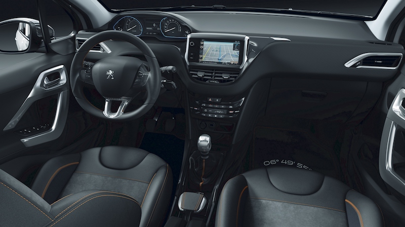 Sotto i riflettori di Ginevra 2016 la nuova Peugeot 2008 Sotto i riflettori di Ginevra 2016 la nuova Peugeot 2008