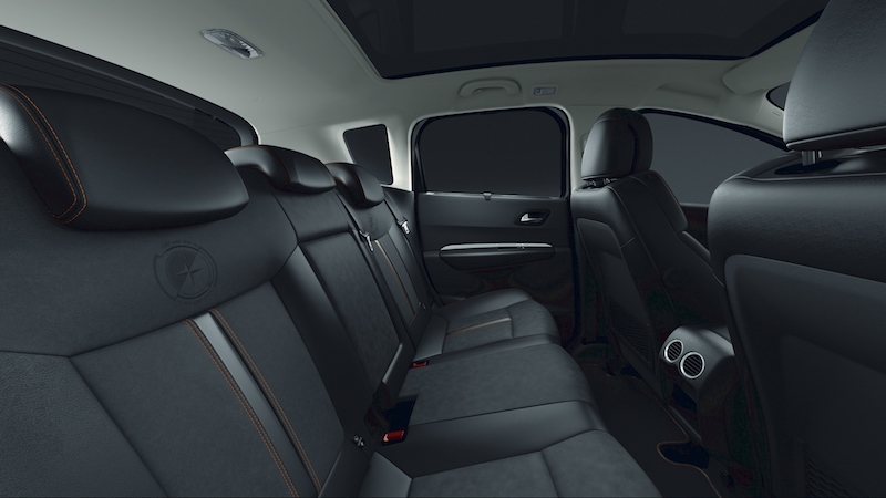 Sotto i riflettori di Ginevra 2016 la nuova Peugeot 2008 Sotto i riflettori di Ginevra 2016 la nuova Peugeot 2008