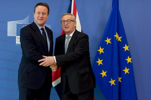 Brexit: almeno 5 membri del gabinetto Cameron per uscita da Ue Brexit: almeno 5 membri del gabinetto Cameron per uscita da Ue
