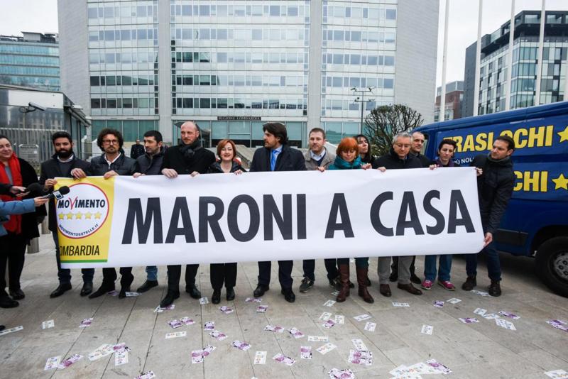 Buffagni (M5S): “Sfrattiamo Maroni, è responsabile nel caso Rizzi” Buffagni (M5S): “Sfrattiamo Maroni, è responsabile nel caso Rizzi”
