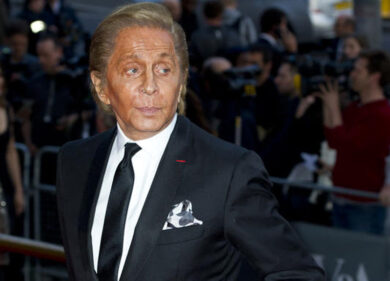 Valentino sceglie Luxottica: accordo di licenza decennale