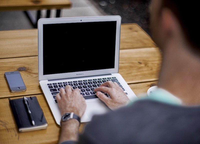L’innovazione digitale tra i banchi. Reply porta il coding nelle scuole L’innovazione digitale tra i banchi. Reply porta il coding nelle scuole