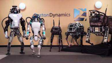 Cammina, sposta scatole e apre porte. Arriva Atlas, il robot “umano”. VIDEO