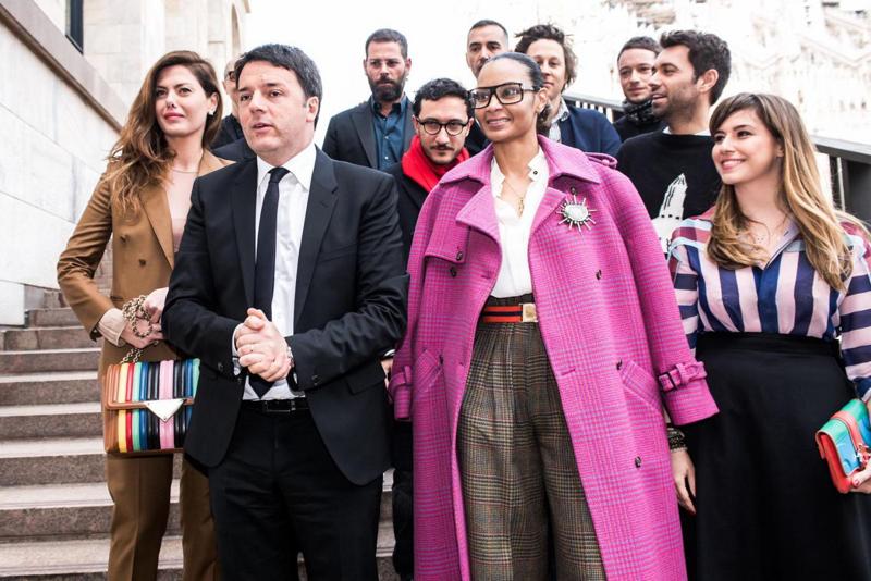 Renzi inaugura le sfilate della Moda Donna tra vip e designer. FOTO