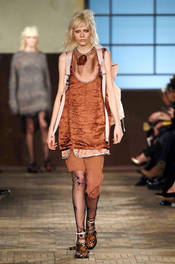 Renzi inaugura la Milano Fashion Week. The Milan Show Biz