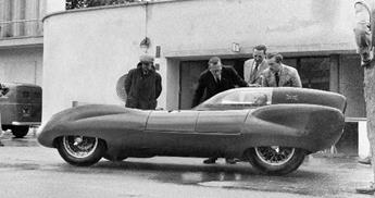 Jaguar E-Type, Porsche e… le auto d’epoca più sognate dagli italiani