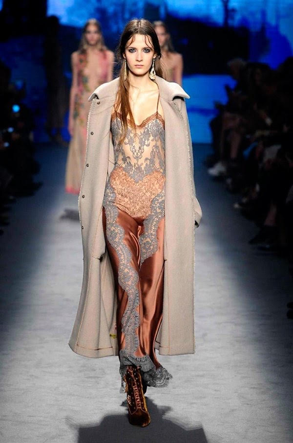 Renzi inaugura la Milano Fashion Week. The Milan Show Biz