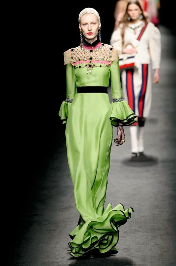 Renzi inaugura la Milano Fashion Week. The Milan Show Biz