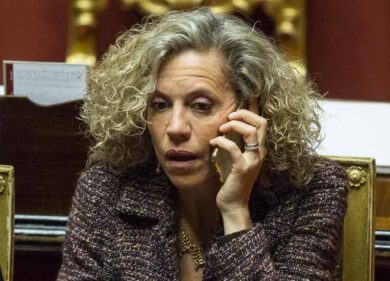 Unioni civili, Cirinnà: “Quasi pronto il ddl sulle adozioni gay”