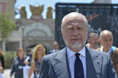 Napoli, De Laurentiis: “Higuain sovrappeso, deve ritrovare la forma”