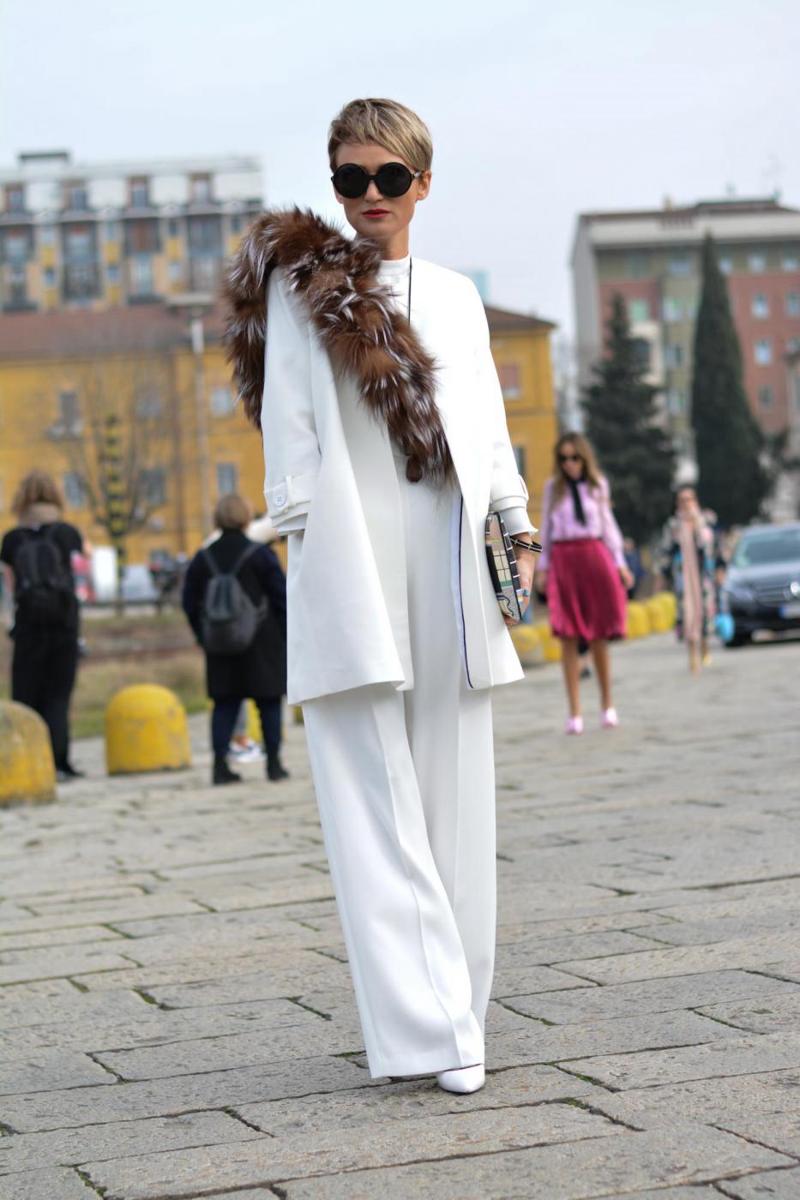 Moda, la vera sfilata non va in passerella. Ecco lo street style. FOTO