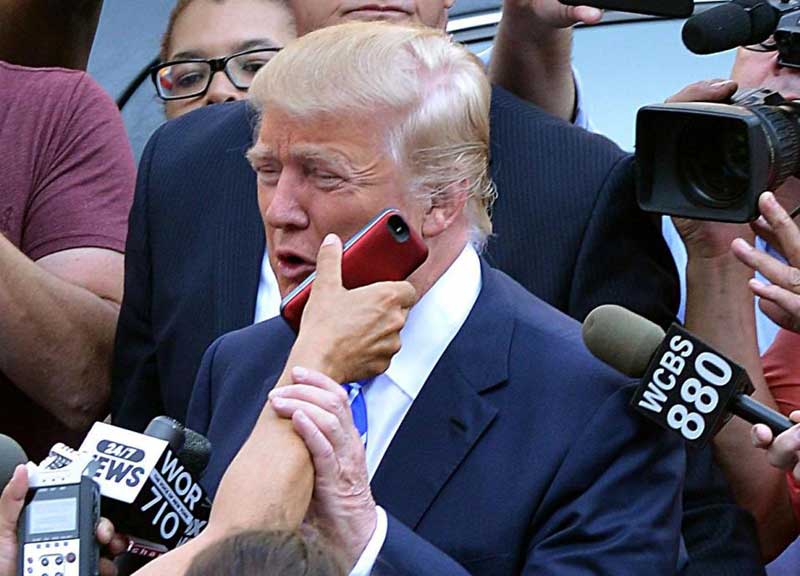 Inter, Donald Trump nel club con Thohir e Simeone mister nerazzurro Inter, Donald Trump nel club con Thohir e Simeone mister nerazzurro