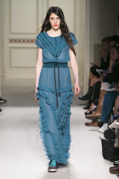 Moda Donna, dal look principesco allo stile folk-glamour. Le tendenze