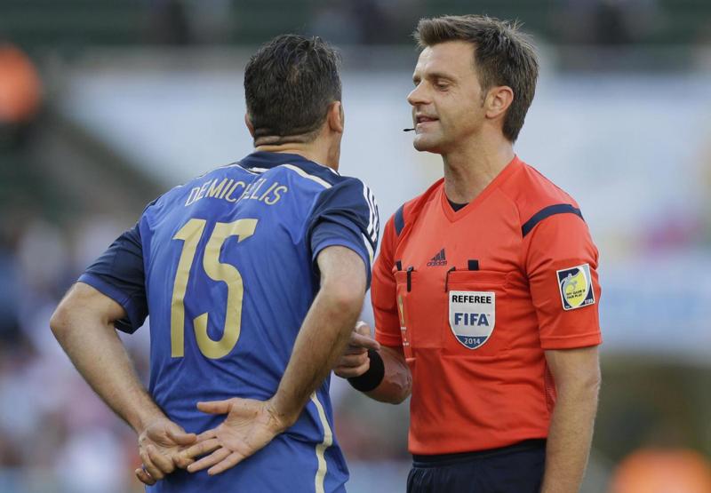 Euro 2016: Rizzoli in Francia, Banti e Damato gli addizionali