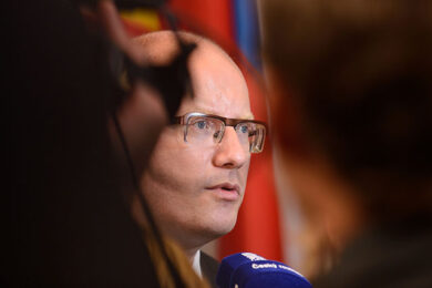 Brexit, ormai é effetto domino in Europa. Anche Praga ora vuole un referendum