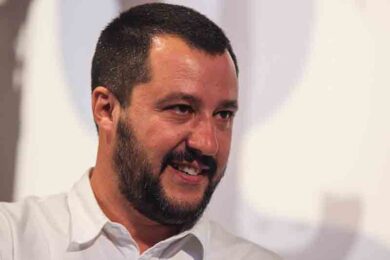 Parisi e Salvini, weekend tra i gazebo a Milano