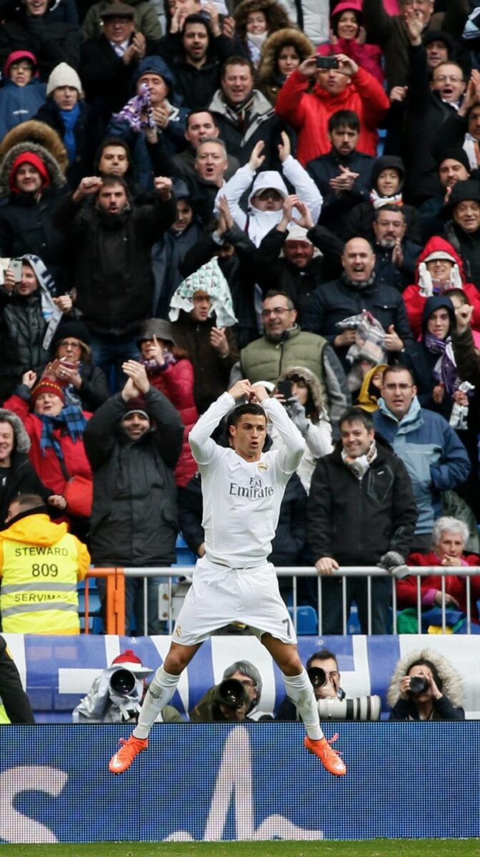 Real Madrid choc: 7 gol al Celta, 4 di Cristiano Ronaldo. Roma avvisata Real Madrid choc: 7 gol al Celta, 4 di Cristiano Ronaldo. Roma avvisata