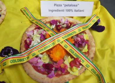 Coldiretti lancia la “Pizza petalosa” per la candidatura Unesco