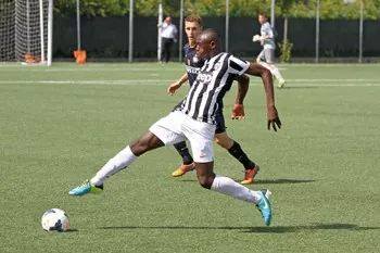 Juventus, Raiola mette la condizione per il gioiello Kean Juventus, Raiola mette la condizione per il gioiello Kean
