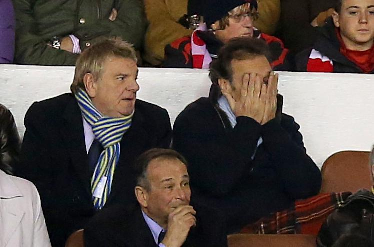 Cellino, tifosi del Leeds contestano: funerale allo stadio Cellino, tifosi del Leeds contestano: funerale allo stadio