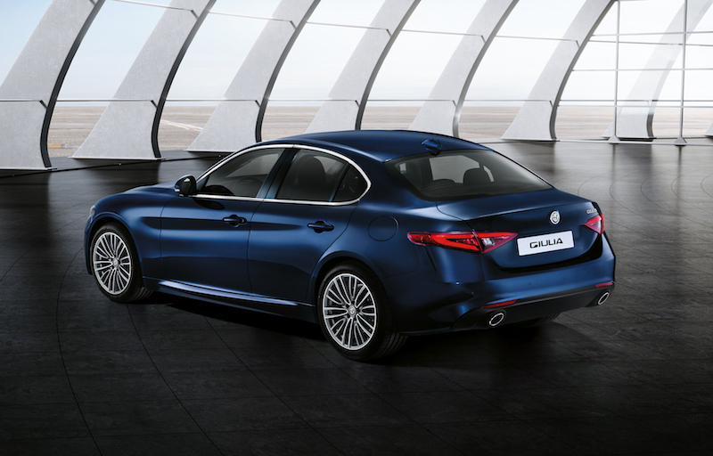 Alfa Romeo a Ginevra la regina è Giulia Alfa Romeo a Ginevra la regina è Giulia